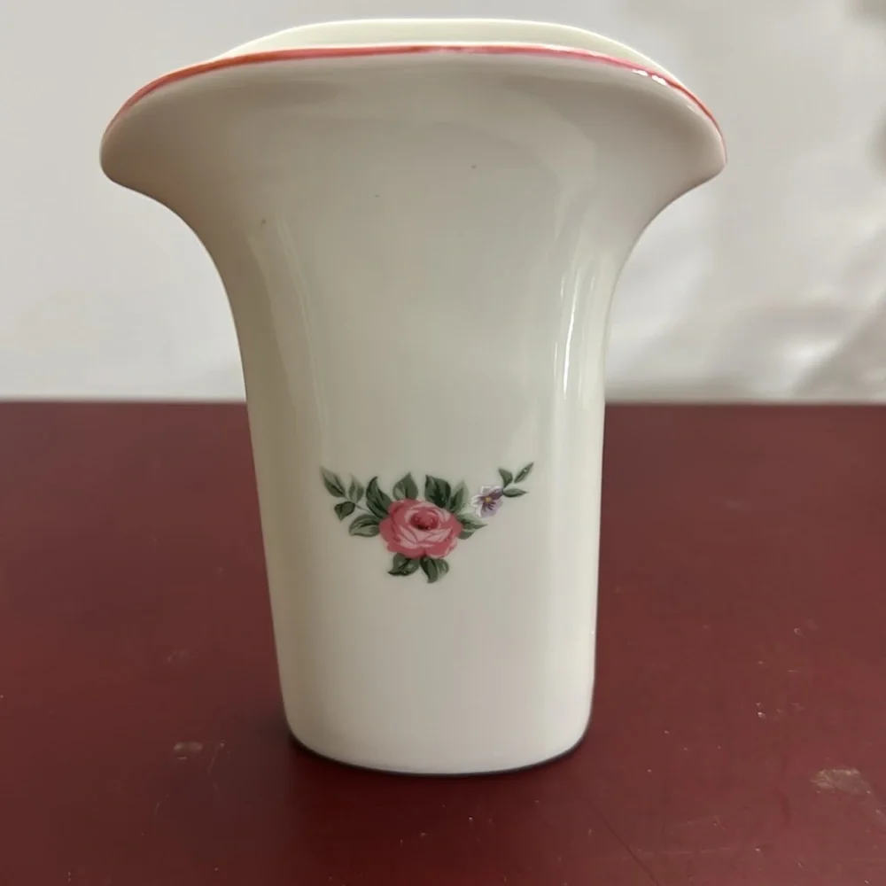 Vintage antique Victorian pastel mini rose bud vase- made in Japan